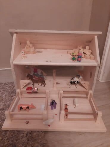 slatke poruke za decu: Farma rucno napravljena od cistog drveta Dimenzije: 30 dubina  54 — 3