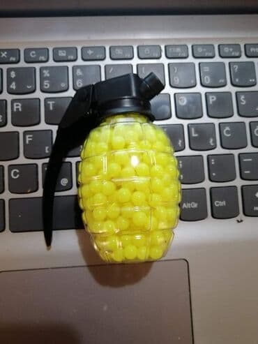 rakun igracka: 1500din - Airsoft Lanser raketa 1650din - Airsoft Lanser raketa + — 1