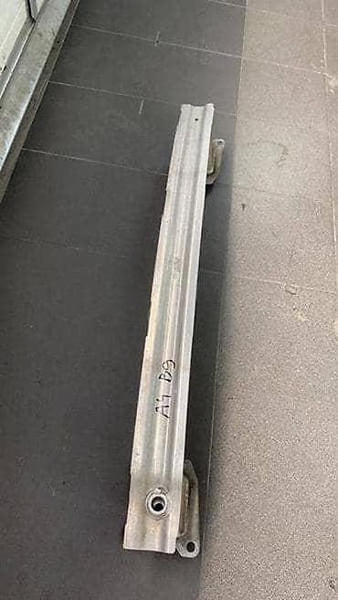 iglice za pumpu: SINA BRANIKA ZA AUDI A4 | Sina branika za Audi A4 B9 (300-H) — 3
