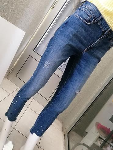 pantalone sheg: Ženske skinny farmerke sa bisernim detaljima. Vel S - Kroj: skinny — 4