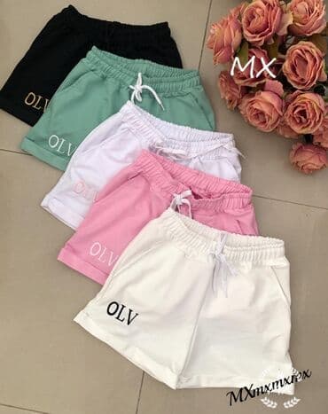 bermude 300: Šorts: 1600 dinara
2kom=2100 dinara — 1