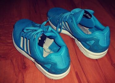 shooter haljine 2023: Adidas, 38.5, color - Light blue — 4
