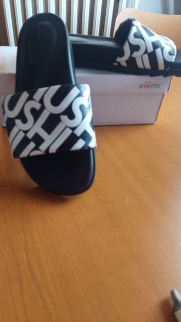 Ostala ženska obuća: Papuče za plažu, 40 — 1