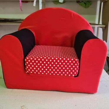 Lara fotelja Praktične dečije foteljice, izrađene od čvrstog