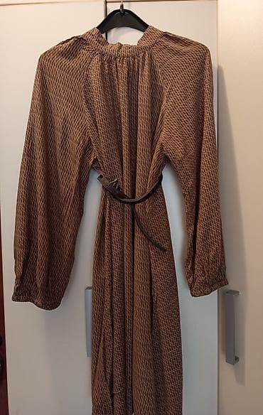 top model ranac: Haljina United Colors of Benetton - Model: duga, lepršava haljina sa — 1