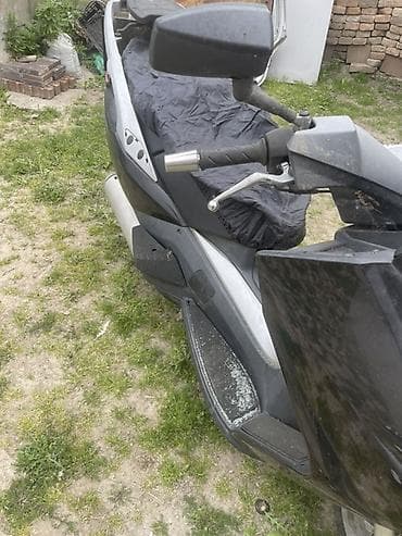 Ostali motocikli i skuteri: Peugeot Satelis skuter – crna boja, veliki gradski maxiskuter. - — 2