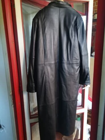 Donji delovi trenerke: Dugački crni kožni kaput - Materijal: prirodna koža, glatka i mekana — 2