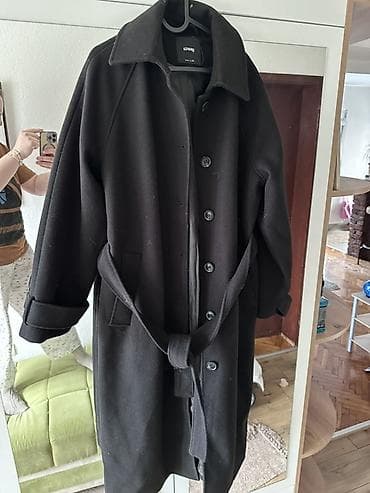 Crni kaput sa kaišem – dugi kroj - Brend: SINSAY - Veličina: XL