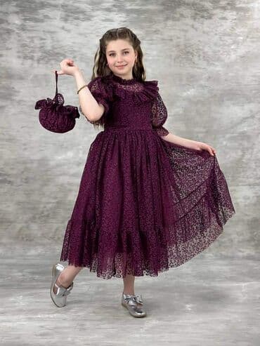 Poslednje veličine na stanju 🥰 Cena u kompletu sa tašnicom 4300 din ️