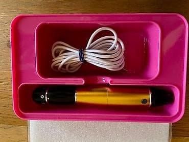 Derma pen za mezoterapiju prodajem . Malo korišćen u super stanju