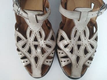 mokasine novi sad: Sandals, 39 — 4