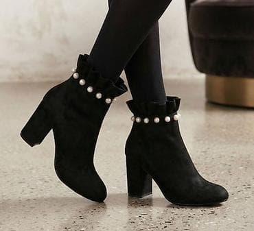 Elegantne ženske čizme do članka – crne, sa srednje visokom blok