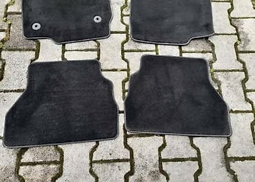 nastavak za podmazivanje: PATOSNICE ZA FORD B-MAX | patosnice fabricke sa slike, cena 30 e — 1