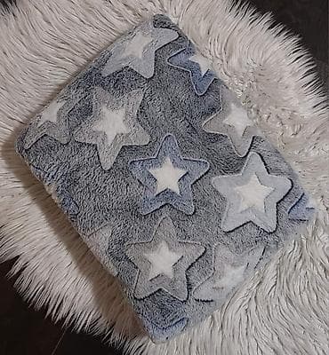 ureznice i nareznice set: 🦄Dečije svetleće ćebe🦄 🦄Dimenzije-150*200 🦄Cena- 2000 din — 5