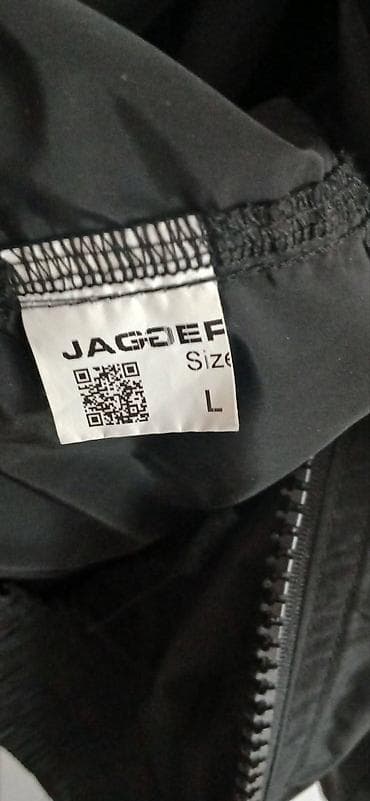 10 centi: Jagger jakna velicina L jednom nosena, placena 10.000din, prodajem je — 2