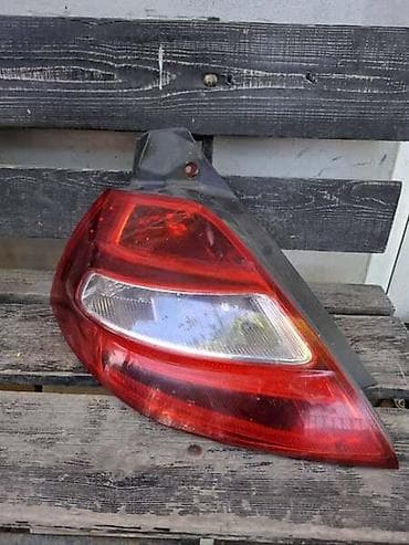 Stop Signals: STOPALJKA STOP SVETLO010 HELLA ZA RENAULT MEGANE | Original HELLA — 2