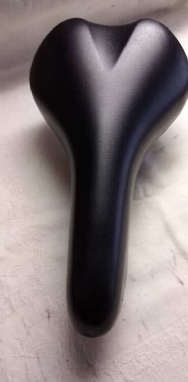 one three hill online sa prevodom: Bicikl sediste Kettler (Selle Royal,ITALY)sa memorijskom penom,ocuvano — 2