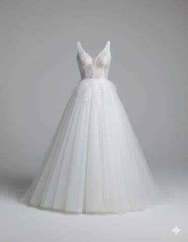 Venčanice: Bela balska venčanica sa raskošnom suknjom i bogatim ručnim ukrasima — 3