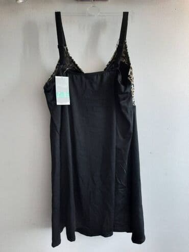 Kupaci Janina 54 Novo ispod ima mrezasti steznik,brzo se susi a — 2