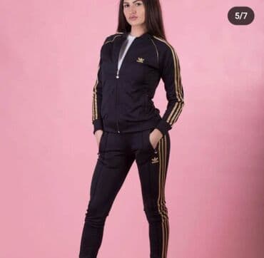 mokra likra trenerke: Mokra likra S M L XL Cena 3000 — 1