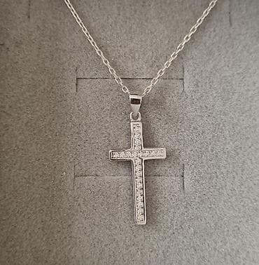 titanik ogrlica: Srebrna ogrlica sa priveskom krst - Materijal: srebro, lančić finog — 1