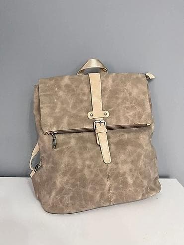 valentino crna torba: Torbe i Rančevi 
3000 din 
A🍒 — 10