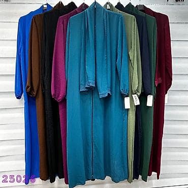 Sweatpants: 03. L. Haljina 2.800 dinara — 7