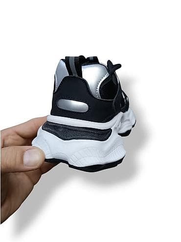 opposite akcija 1 1: NB URBAN / 2026 
(36-41)

Akcijska cena: 3400 din
US🤍🤍 — 8