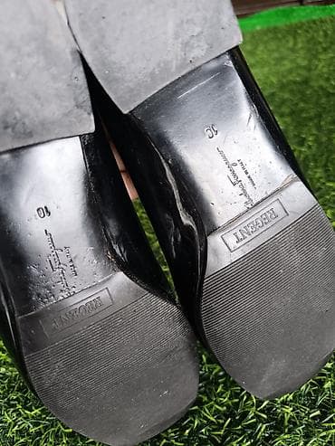 ecco obuća – слике: SALVATORE FERRAGAMO Original Mokasine - Lakovana Koža Opis: Na prodaju — 3