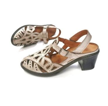 mokasine novi sad: Sandals, 39 — 1
