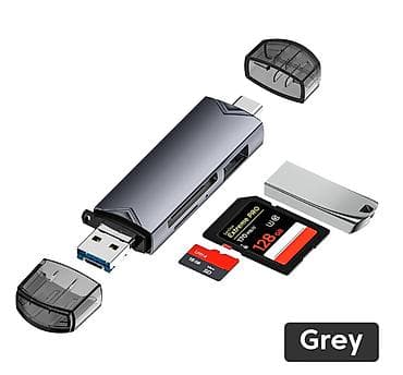 auto kamera 3 u 1: Nov 7 u 1 čitač kartica. Ima tri mogućnosti priključivanja USB, Mikro — 2