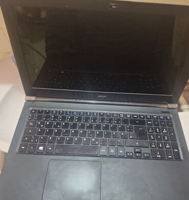 koliko košta iphone 1: Intel Core i5, 16 GB OZU, 15.6 " — 6