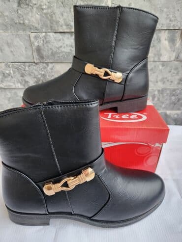 High boots: High boots, 37 — 1