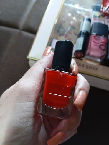 lidl kofer za sminku: Set kozmetike – više brendova Sadržaj: - Vivian Gray poklon set — 6