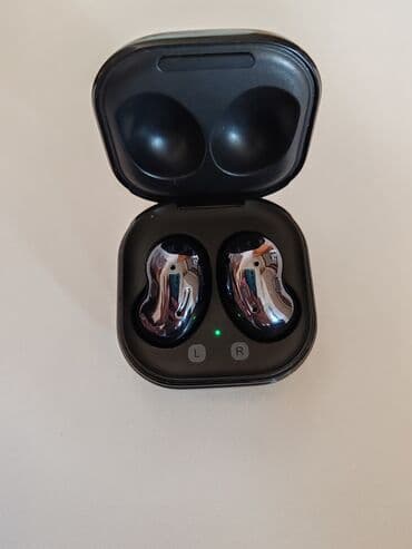 sinsay bluetooth slusalice: Slusalice Samsung Galaxy Buds Live - Crne Kao nove, veoma malo — 3