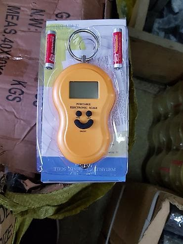 Viseća digitalna vaga do 40kg Digitalna viseca vaga. Meri do 40k