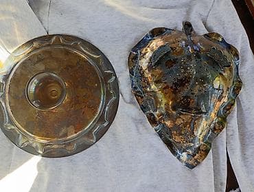 russka: Dekorativni set od metala – tanjir i činija u obliku lista - — 1