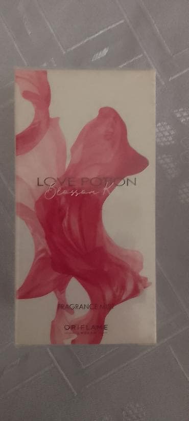 Oriflame Love Potion Blossom Kiss – Fragrance Mist - Tip: mirisni