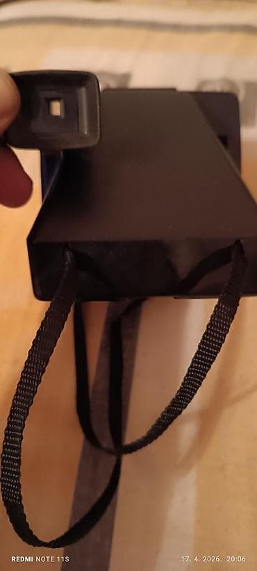 iqos 3 multi boje: Polaroid Land Camera 1000 – instant fotoaparat sa čuvenom “rainbow” — 4