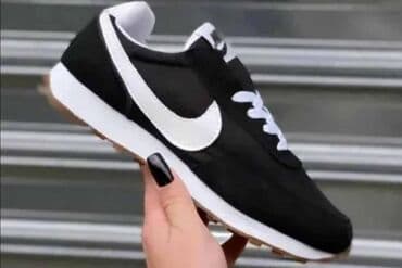 vm nike: Trainers, size - 42 — 1