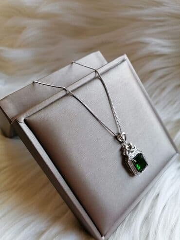 kutija za nakit za devojcice: Pendant necklace — 3