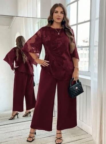 mona kompleti sa pantalonama: Kompleti Cena 3300din Vel 0XL,1XL,2XL,3XL,4XL Mere u slikama Poručuje — 3