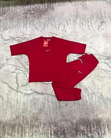 puma deo: Komplet majica 3/4 rukava i donji deo trenerke. - Model: jednobojni — 6