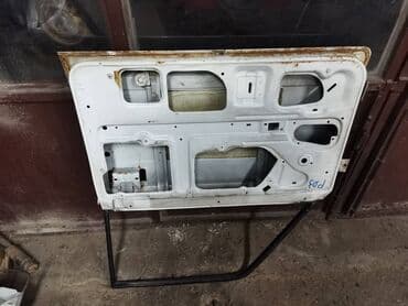 presvlake za prednja sedista: Vrata prednja Desna Lada 2107 Riva, Lada Karavan,2105. Vrata su — 10