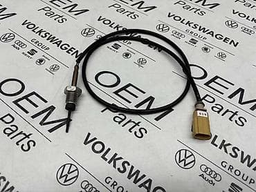auto dizalice kupujemprodajem: TEMPERATURNA SONDA ZA VOLKSWAGEN TIGUAN, TOURAN, GOLF 7 . - 04L 906 — 3