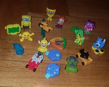 Figurice i makete: Kinder igracke razne. Cena za komad — 1