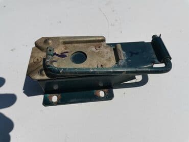 motor brisaca zastava 101: Drzac prednje haube sa drzacem boce brisaca Lada 21213,21214 Niva — 8