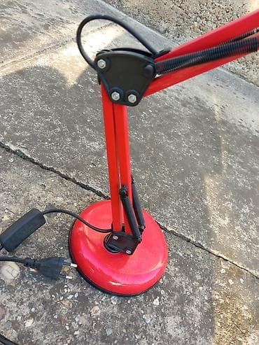 Kućni dekor: Stočna/desktop radna lampa sa podesivim krakovima – crvena - Klasičan — 7