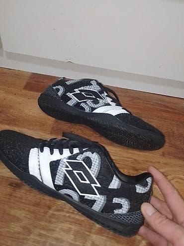 patike za vodu deichmann: Patike za fudbal broj 42 su u odlicnom stanju sa veoma sitnim — 2