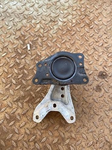 auto delovi borca: NOSAC MOTORA ZA VOLKSWAGEN POLO - 6Q0199262BD | Nosac motora za Polo — 2
